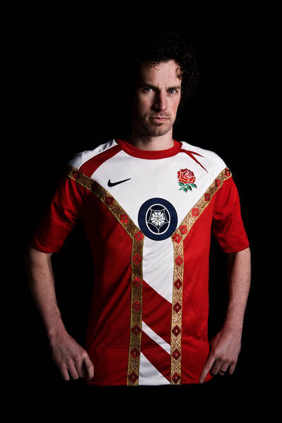 Heraldy Example: ENGLAND & PALLIUM ENGLAND
BORDURED