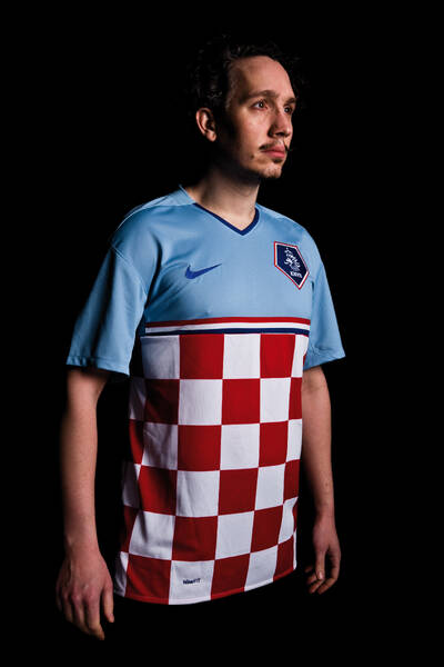 Heraldy Example: Test description