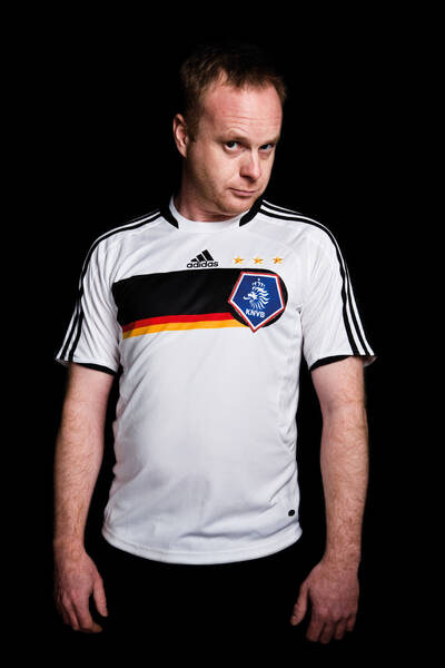 Heraldy Example: Test description