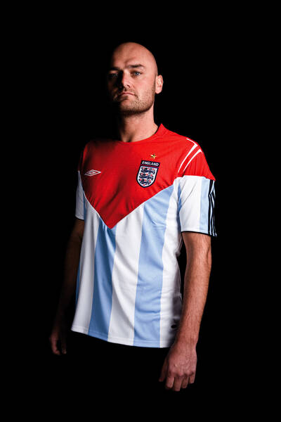 Heraldy Example: Test description