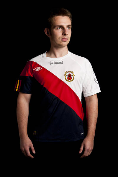 Heraldy Example: Test description