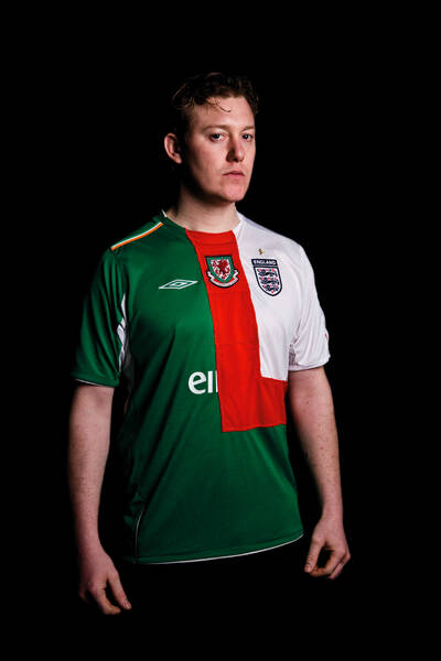 Heraldy Example: Test description