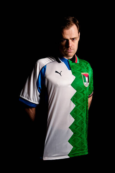 Heraldy Example: Test description