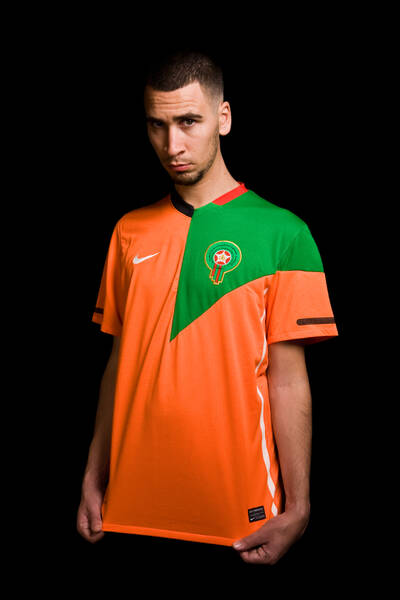 Heraldy Example: Test description