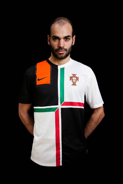 Heraldy Example: Test description