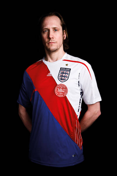 Heraldy Example: Test description