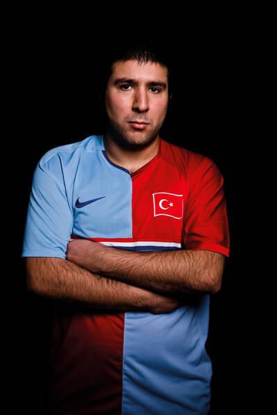 Heraldy Example: Test description