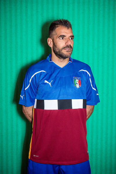 Project Photo: Edgar Davids and the Calcio Legend team