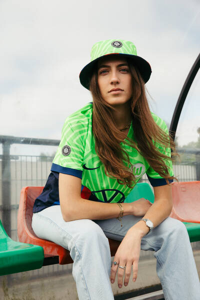 Product Photo: Wolfsburg wins