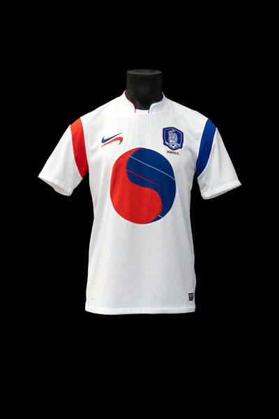 Project Photo: Blood in Blood Out x Nivelcrack x Korea [EXHIBITION]