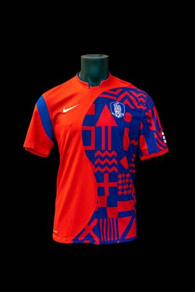 Project Photo: Blood in Blood Out x Nivelcrack x Korea [EXHIBITION]